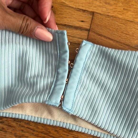 Swim top - Picture 4 of 6